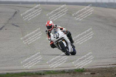 media/Nov-29-2025-TrackDaz (Sat) [[10ae2d9bce]]/B Group/Session 3 (Outside Grapevine)/